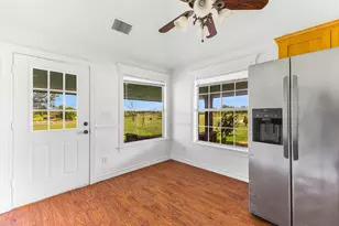 12212 Ballerstedt Rd, Elgin, TX 78621 - Photo 15