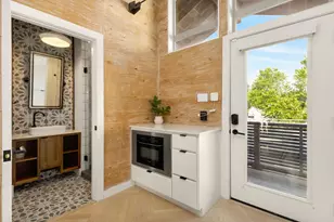 2309 S 4th St, Austin, TX 78704 - Photo 33