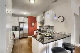 702 W N Loop Blvd, Austin, TX 78751 - Photo 9