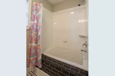 702 W North Loop Boulevard, Austin, TX 78751 - Photo 7