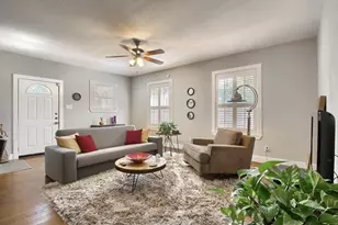 702 W N Loop Blvd, Austin, TX 78751 - Photo 13
