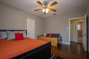 702 W N Loop Blvd, Austin, TX 78751 - Photo 5