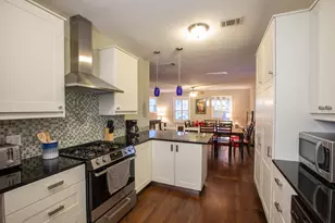 702 W N Loop Blvd, Austin, TX 78751 - Photo 11