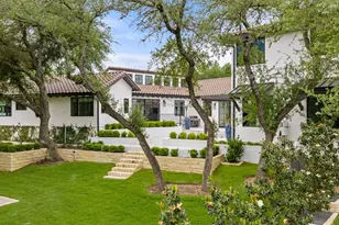 28 Club Estates Pkwy, Austin, TX 78738 - Photo 1