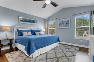 136 Web Isle Dr, Marble Falls, TX 78654 - Photo 17