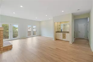 5512 Oakwood Cove, Austin, TX 78731 - Photo 5