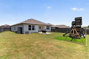 908 Gerardia Ct, Seguin, TX 78155 - Photo 7