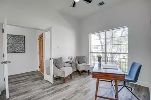 2016 Hidden Hills Dr, Dripping Springs, TX 78620 - Photo 17