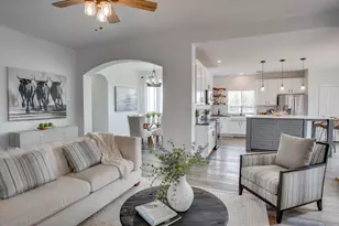 2016 Hidden Hills Dr, Dripping Springs, TX 78620 - Photo 5