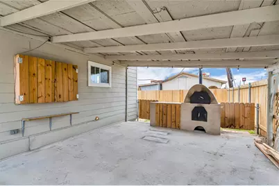 117 Travis Street, Taylor, TX 76574 - Photo 19