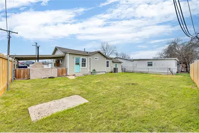 117 Travis Street, Taylor, TX 76574 - Photo 21