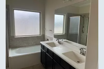 10004 Epic Knoll Drive, Austin, TX 78747 - Photo 17