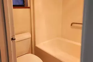 2000 Donna Dr, Taylor, TX 76574 - Photo 17