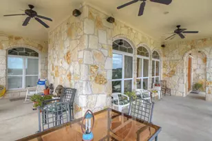 301 Dove Haven, Sunrise Beach, TX 78643 - Photo 5