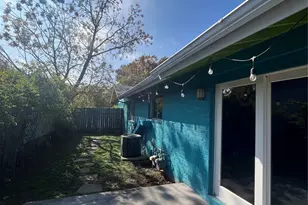 2105 Wordsworth Dr, Austin, TX 78704 - Photo 27