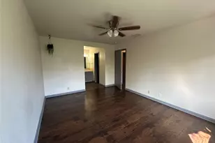 2105 Wordsworth Dr, Austin, TX 78704 - Photo 29