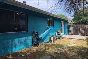 2105 Wordsworth Dr, Austin, TX 78704 - Photo 25