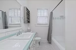 510 S Guadalupe St, Lockhart, TX 78644 - Photo 21