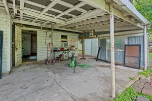 510 S Guadalupe St, Lockhart, TX 78644 - Photo 25