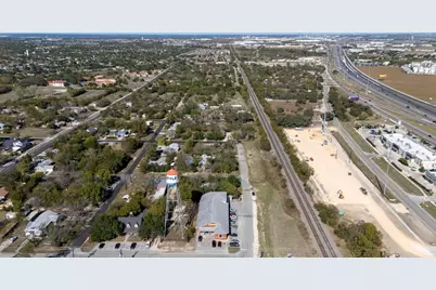 313 N Front Street, Kyle, TX 78640 - Photo 13