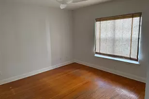 1208 E 13th St, Austin, TX 78702 - Photo 5