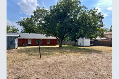 1206 Lake Terrace Drive, Elgin, TX 78621 - Photo 23
