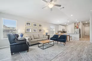 100 Vickers St, Georgetown, TX 78628 - Photo 5