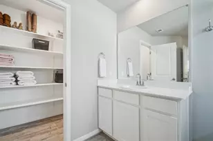 100 Vickers St, Georgetown, TX 78628 - Photo 15