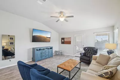 100 Vickers Street, Georgetown, TX 78628 - Photo 3