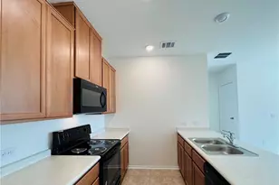 6409 Wagon Spring St, Del Valle, TX 78617 - Photo 3