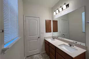 6409 Wagon Spring St, Del Valle, TX 78617 - Photo 9