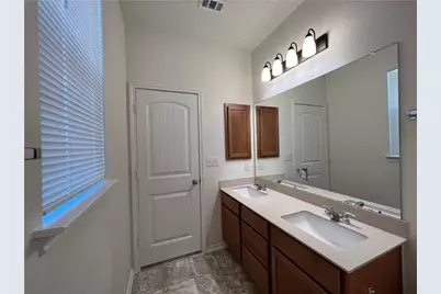 6409 Wagon Spring Street, Del Valle, TX 78617 - Photo 9