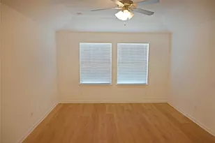2108 Maplewood Dr, Leander, TX 78641 - Photo 13