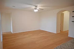 2108 Maplewood Dr, Leander, TX 78641 - Photo 11