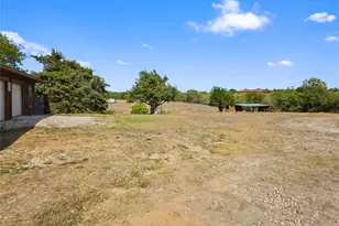 8819 Saddle Cir, Buda, TX 78610 - Photo 19