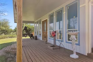 8819 Saddle Cir, Buda, TX 78610 - Photo 5