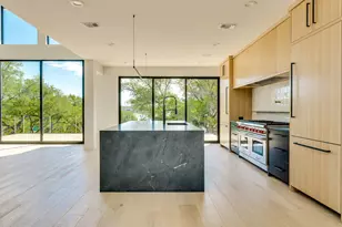 909 Cat Hollow Club Dr, Spicewood, TX 78669 - Photo 7