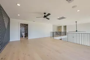 909 Cat Hollow Club Dr, Spicewood, TX 78669 - Photo 19