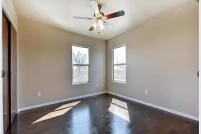2406 E 11th Street, Austin, TX 78702 - Photo 21
