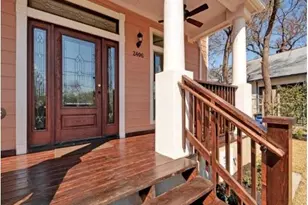 2406 E 11th St, Austin, TX 78702 - Photo 3