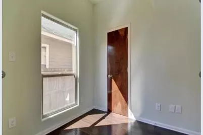2406 E 11th Street, Austin, TX 78702 - Photo 19