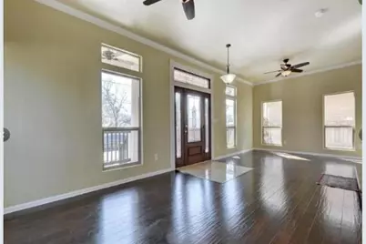 2406 E 11th Street, Austin, TX 78702 - Photo 5