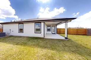 225 Ft Clark Spgs Dr, Hutto, TX 78634 - Photo 19