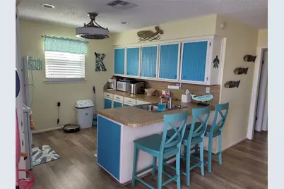 16607 Henry Morgan Road, Jamaica Beach, TX 77554 - Photo 13