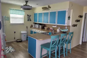 16607 Henry Morgan Rd, Jamaica Beach, TX 77554 - Photo 13