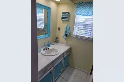 16607 Henry Morgan Road, Jamaica Beach, TX 77554 - Photo 21