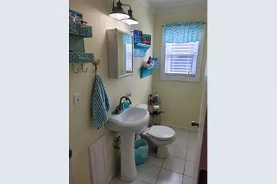 16607 Henry Morgan Road, Jamaica Beach, TX 77554 - Photo 19