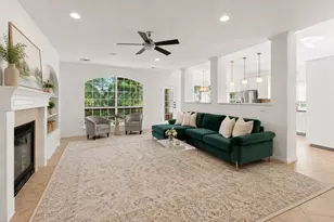 10036 Scull Creek Dr, Austin, TX 78730 - Photo 3