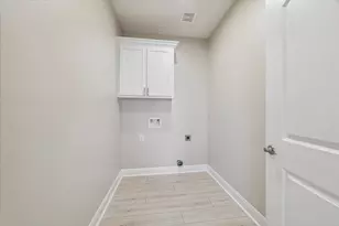 230 Bora Bora Dr, Galveston, TX 77554 - Photo 29