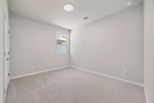 185 Hornet St, Elgin, TX 78621 - Photo 29
